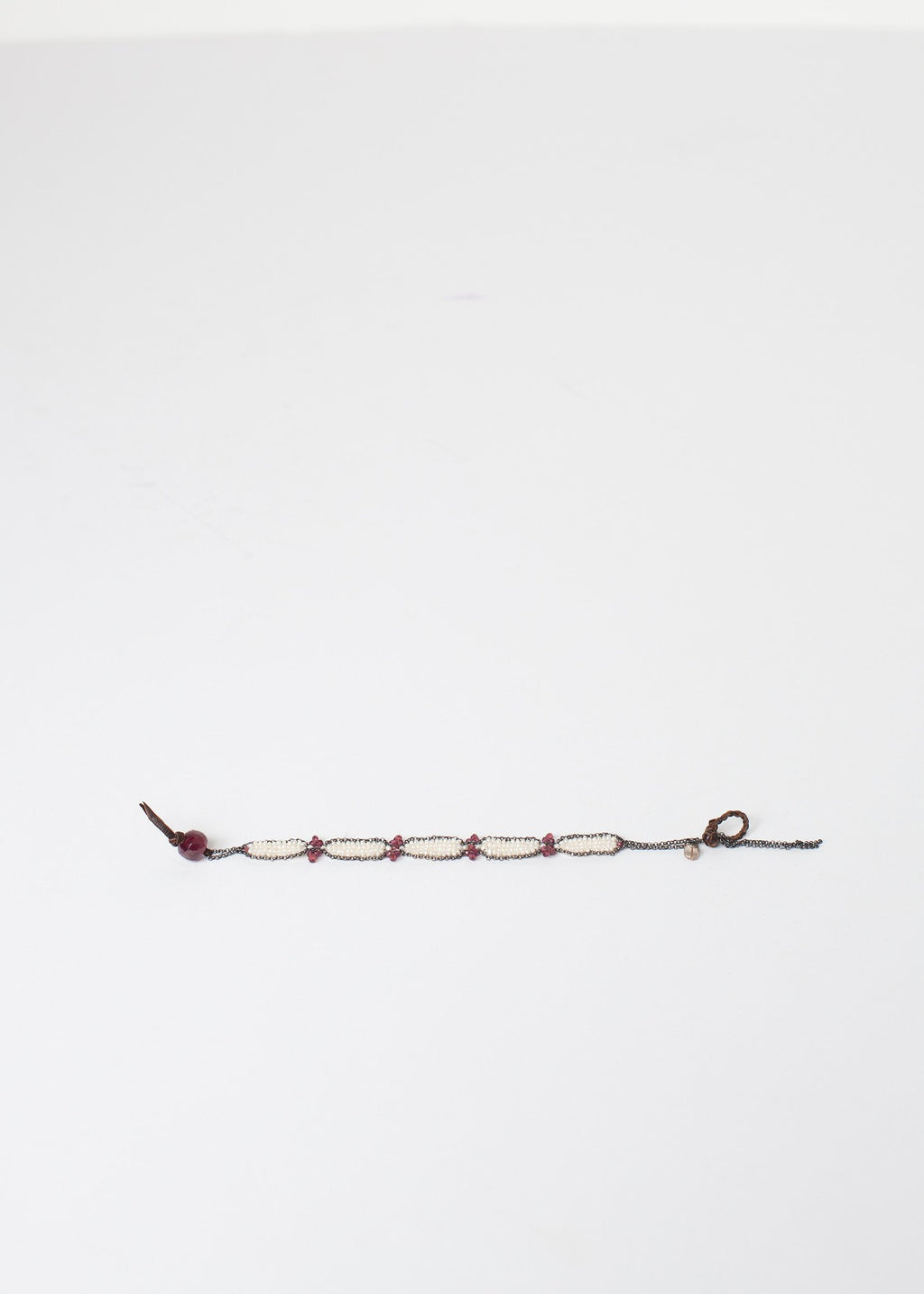 Garnet Bracelet in Frothy Pearl